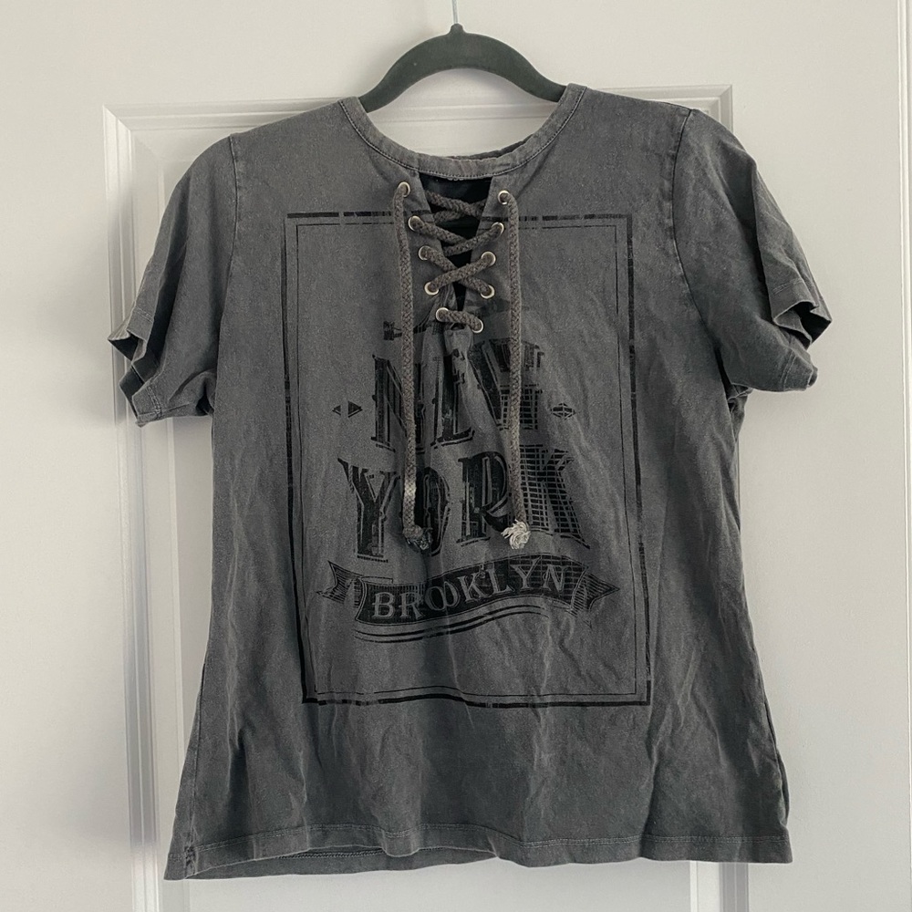 Boohoo graphic tee